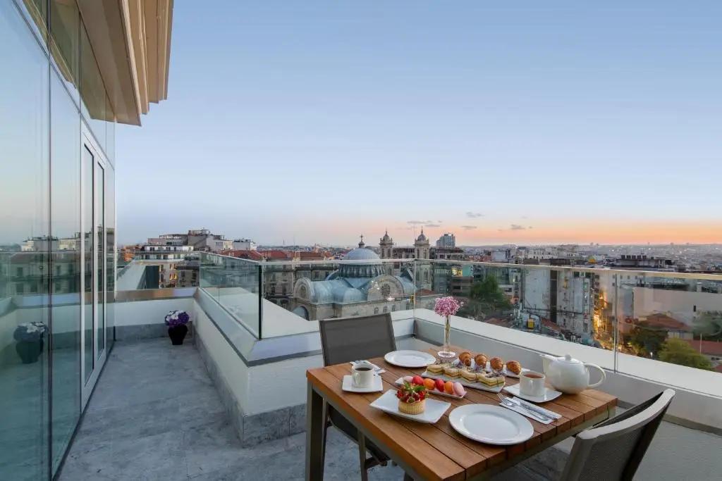 CVK Taksim Hotel