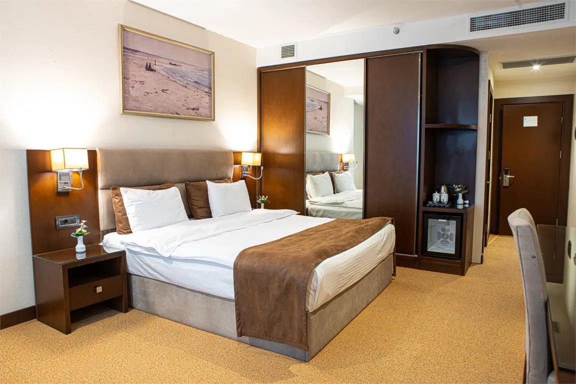 Diamond Hotel