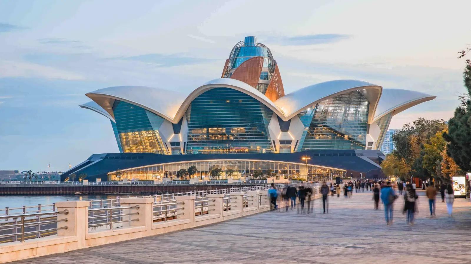 Baku Shopping tour package