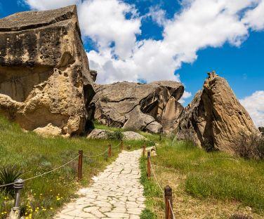 Explore the Gems of Azerbaijan: 3 Nights, 4 Days of Adventure